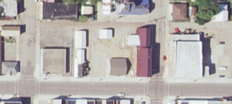 1006 Broadway