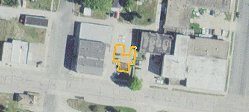 106 Frnt St