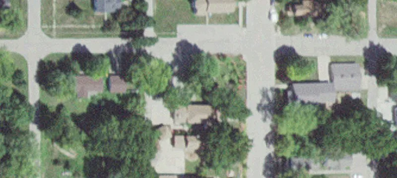 111 6th W St