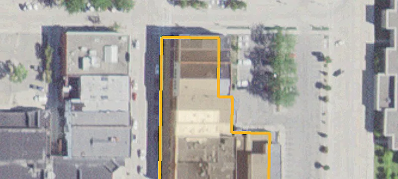 324 Main St