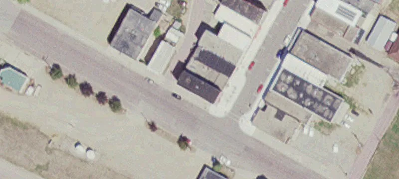 101 3rd St