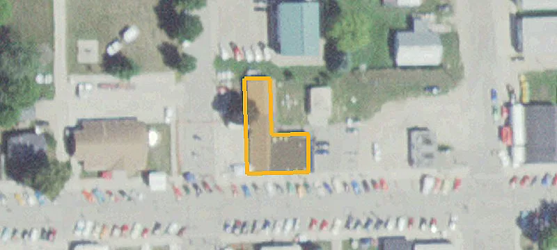 290 Main St