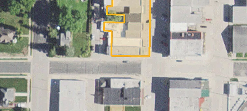 100 Broadway St