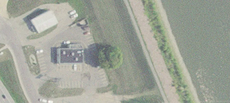 1102 Riv Dr