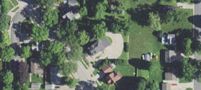 533 Broadway St