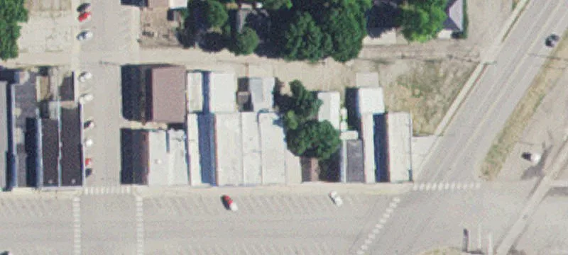 68 Main St