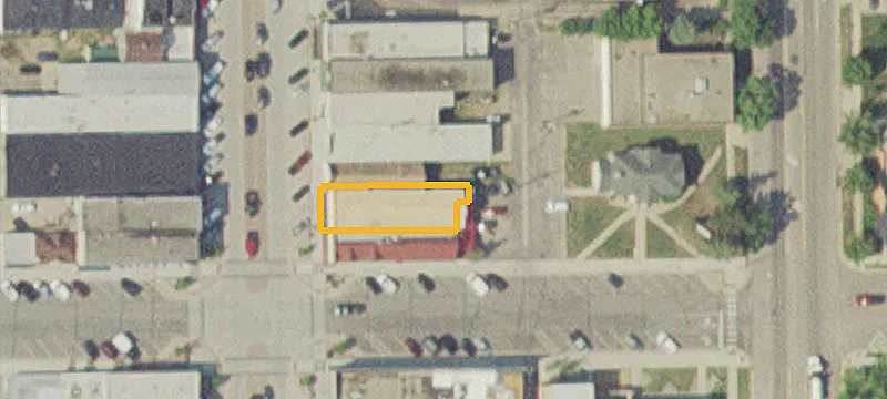 120 Main S Ave