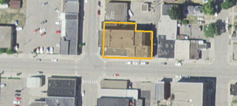 200 4th NE St