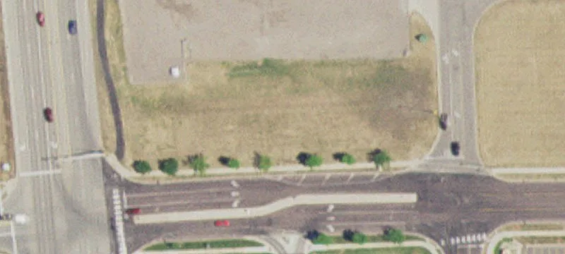 1307 Main St