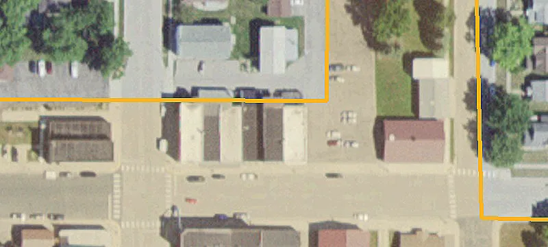113 Grand E Ave