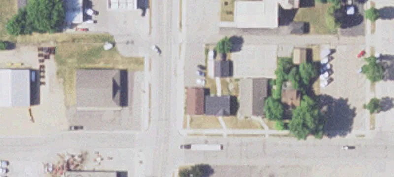 110 6th St