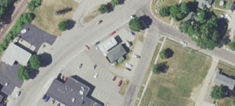 825 Main St