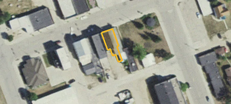 128 2nd SE St