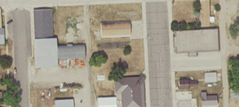 345 2nd W Ave