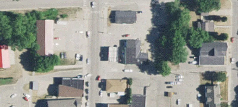 37 Main N St