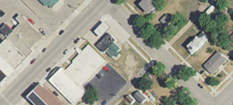 223 Saint Olaf N Ave