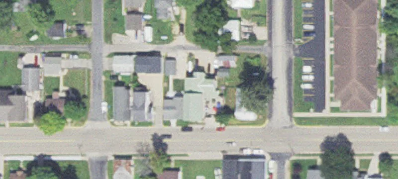 702 Main St