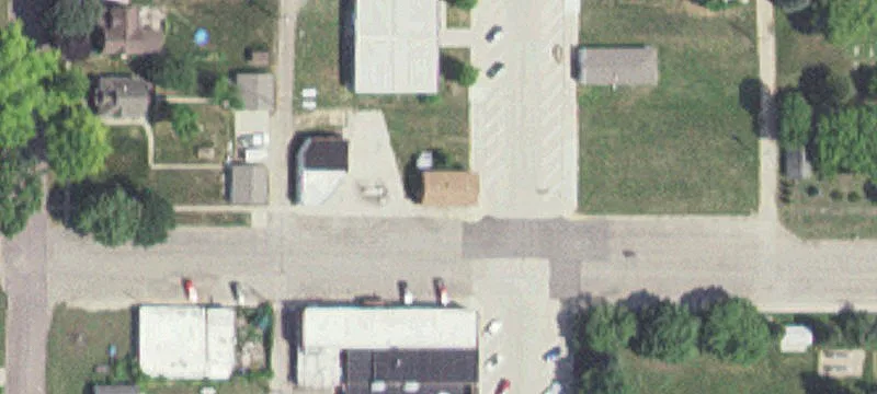 301 Main St