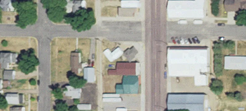 101 Main St