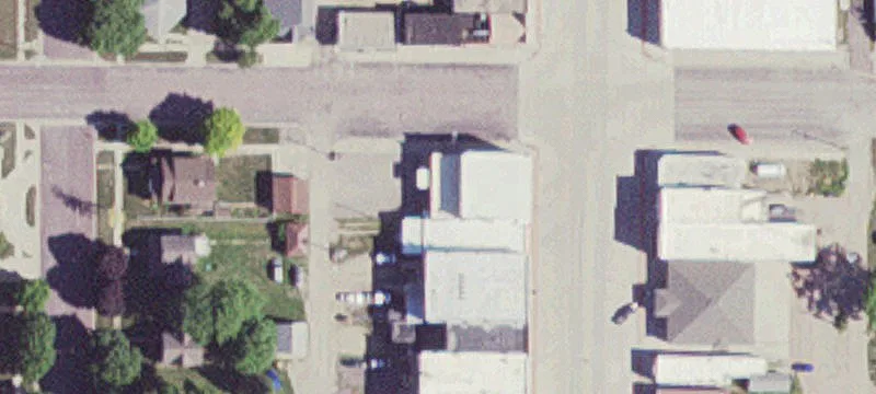 319 Main St