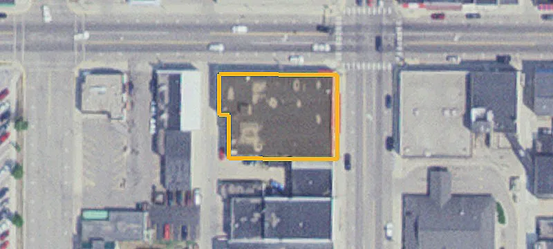 225 Main N Ave