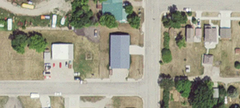 400 Strander Ave