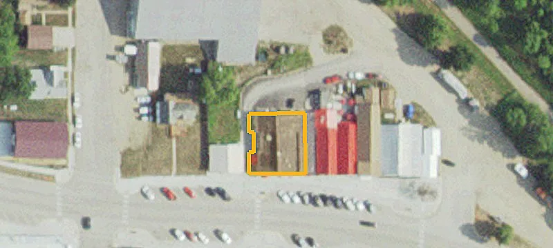 110 Main St