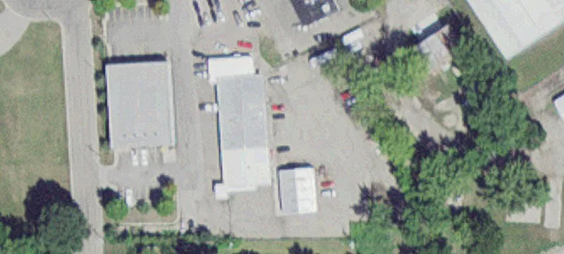 2004 Main St
