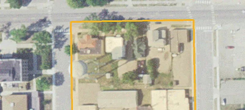 117 2nd NW St