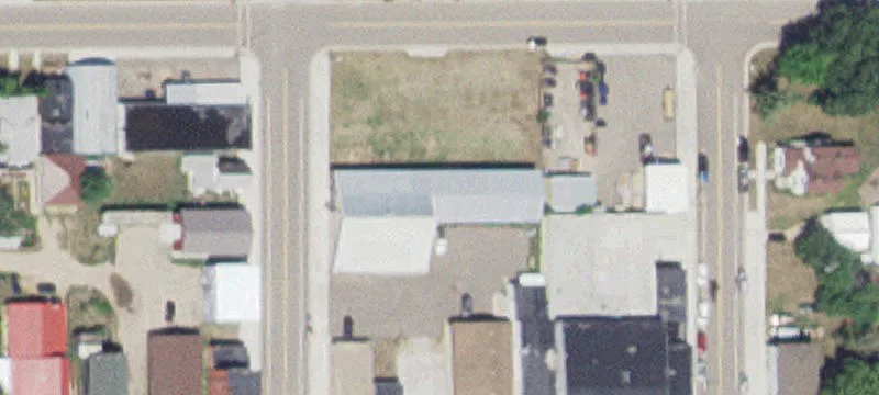 127 Central N Ave