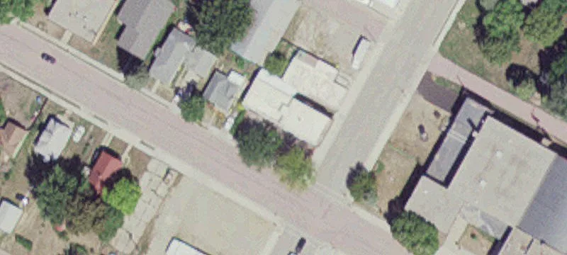 207 4th St