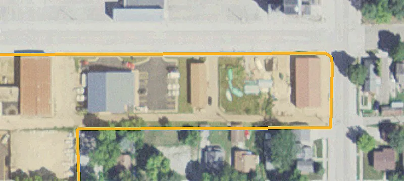 135 Frnt St