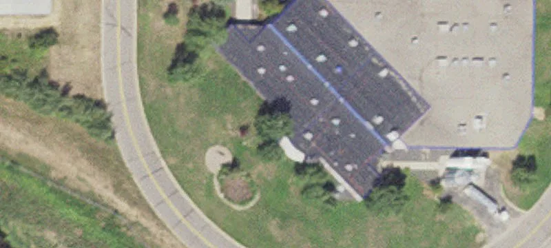825 Lily Ln