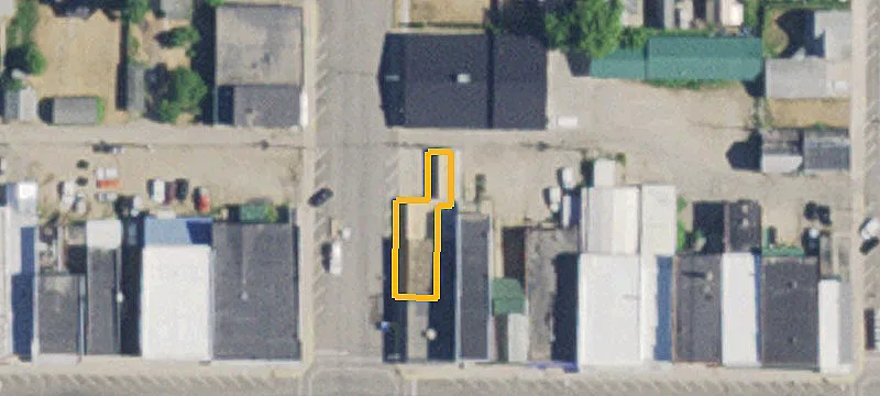 18 2nd N St