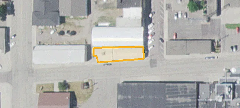 102 Carver St