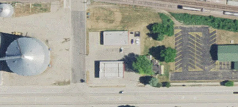 620 Lincoln Ave