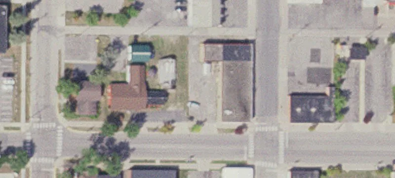 500 4th St