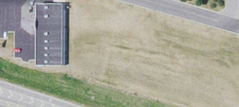 2326 Frontage E Rd