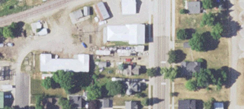 13 4th S St