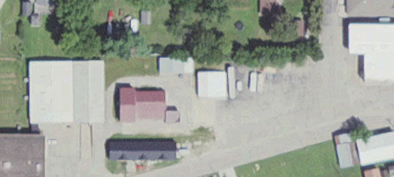 305 Industrial Dr