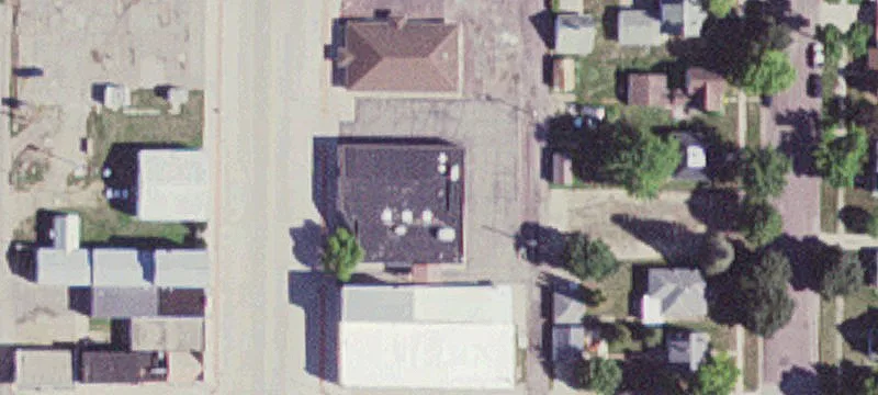 406 Main St