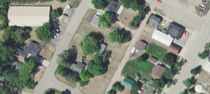106 Thompson St