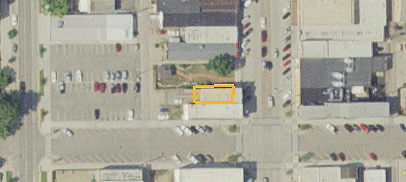 221 Main S Ave