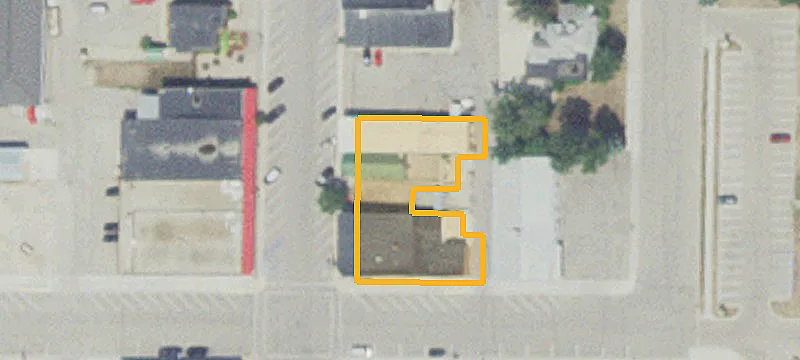 206 Main N Ave