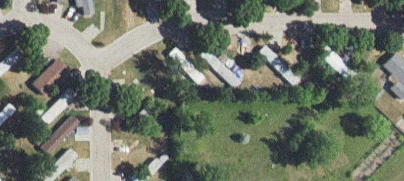100 Lilac Dr