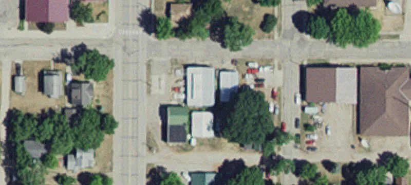 242 Schlieman Ave