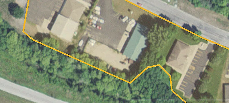 215 Cedardale SE Dr