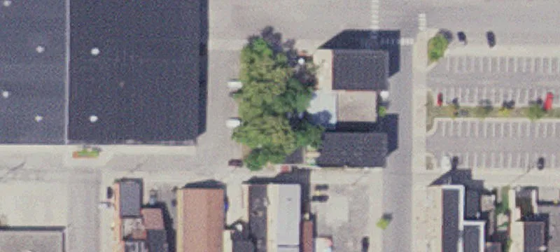 210 4th Ave