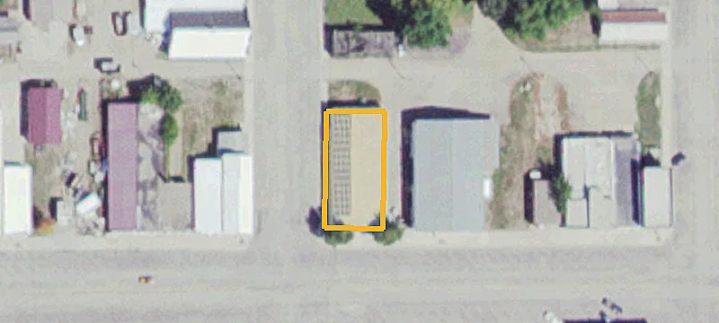 690 Main St