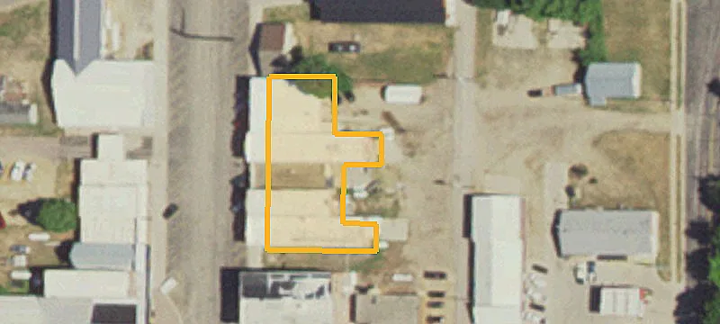 114 Ctr N St